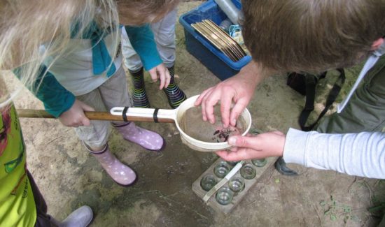 Animation-et-peche-dans-la-mare